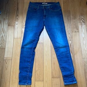 Levi’s 710 Super Skinny Jeans